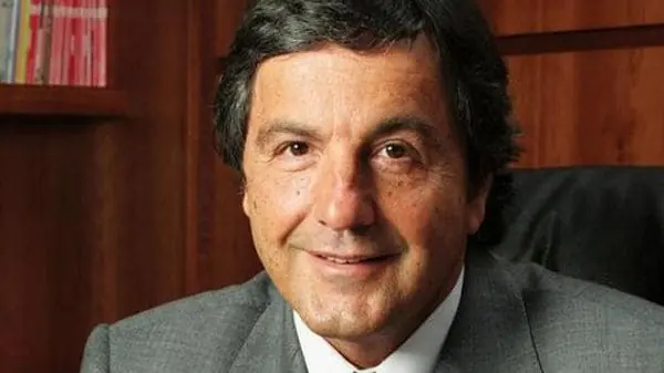 Testaferro de Lopez hace negocios con Macri (Rlvl5)