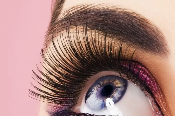 Cada cuándo se renuevan las pestañas?