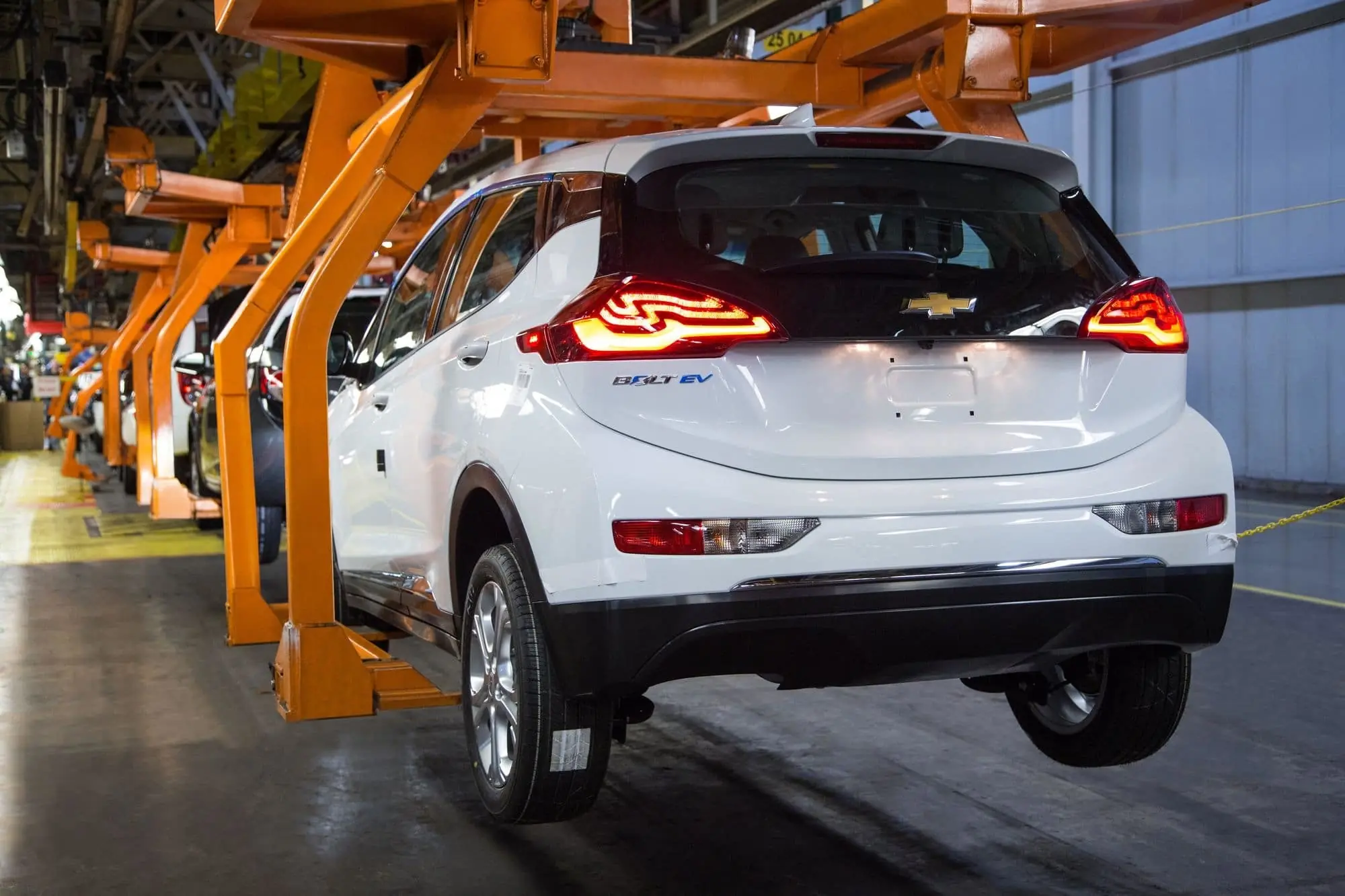 LG va por nueva planta de electrónicos en Detroit
