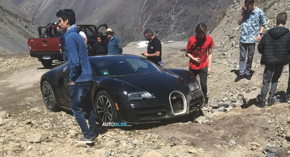 Despistó un Bugatti en la Cordillera