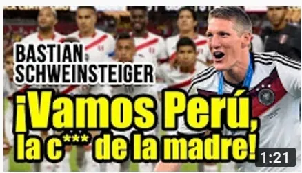 Schweinsteiger alentando a la selección peruana
