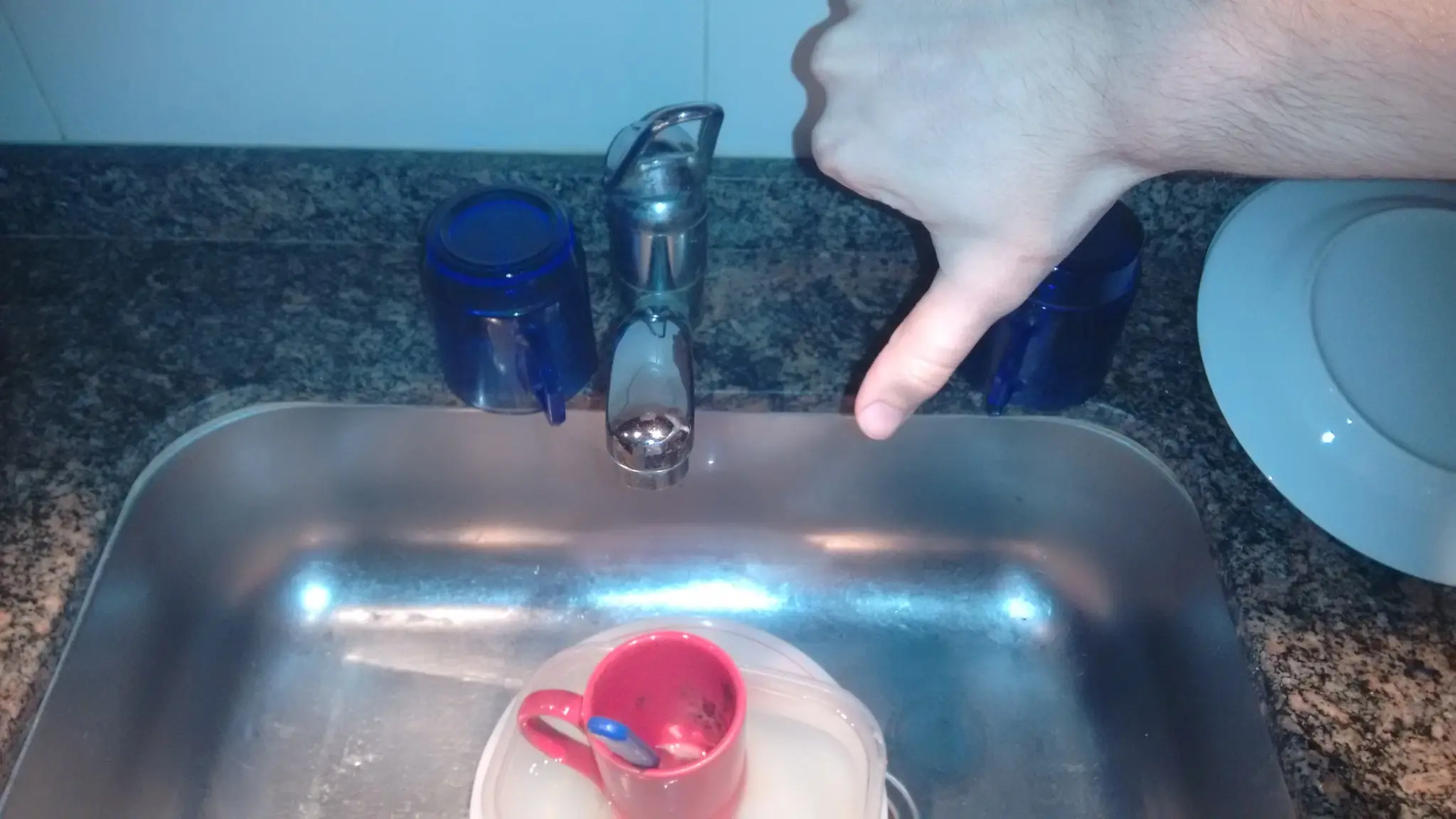 Sin agua en tu edificio? Te enseño a hacer fideos