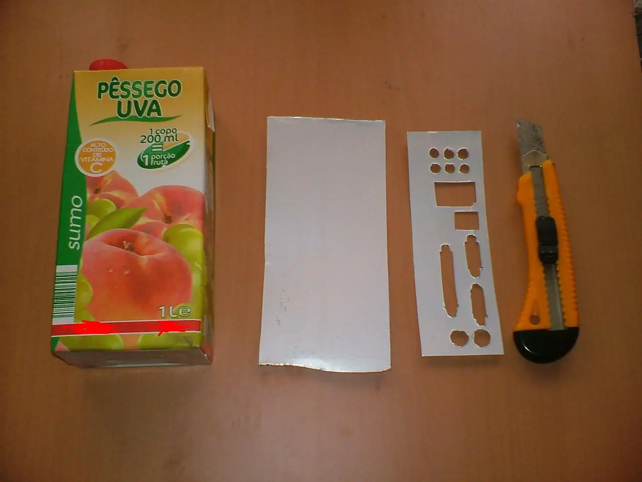 Como fabricar una chapita trasera de placa base en 5´