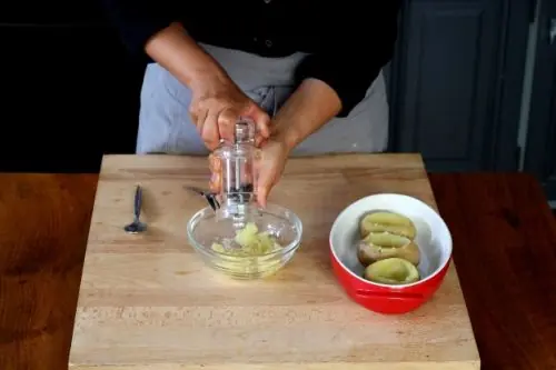 Cómo preparar unas exquisitas papas rellenas. Foto receta Cómo preparar unas exquisitas papas rellenas. Foto receta