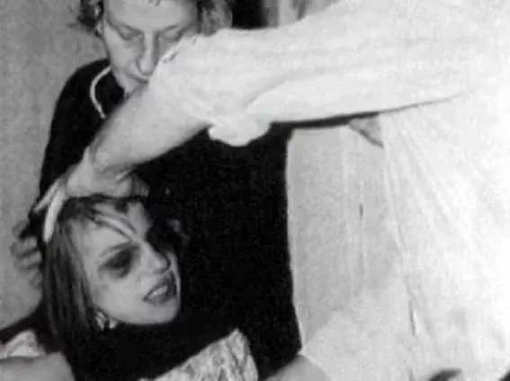 Vive el exorcismo de Emily Rose con estas 10 fotografías