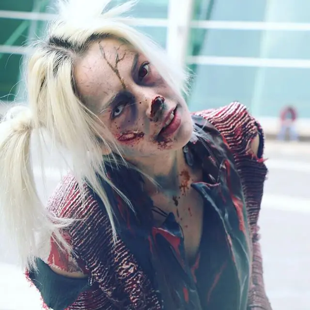 Como es una cosplayer chilena?