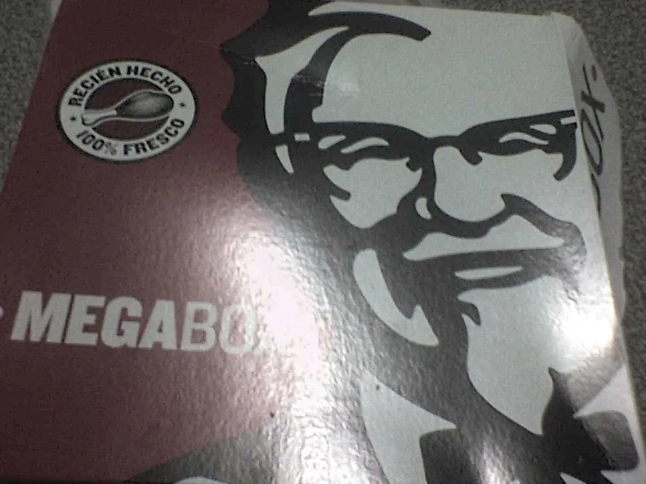 Hoy es mi cumpleaños y estoy solo como un perro