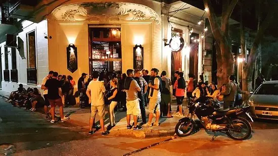 bar