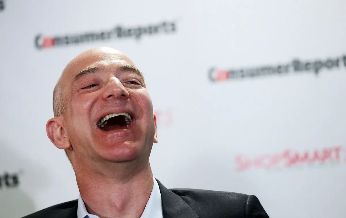 Jeff Bezos (amazon) supero a Bill Gates gracias Black Friday
