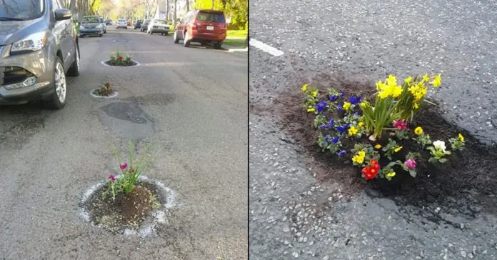 Vecinos se hartaron de que no arreglaron baches y actuaron