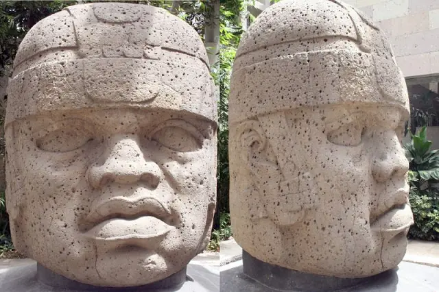 cabezas gigantes