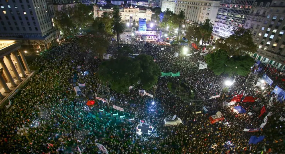 #Basta de perseguir el pueblo marcho contra el Macrismo