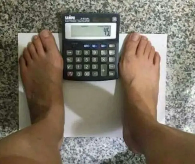 25 Personas que saben bien qué es la autoironía