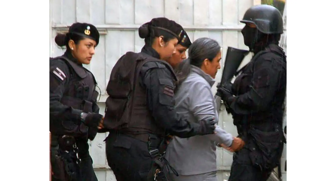 traidores