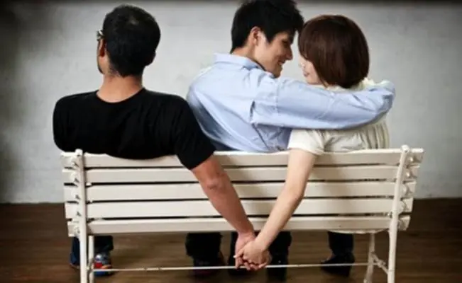 11 Razones por la cual las mujeres son infieles