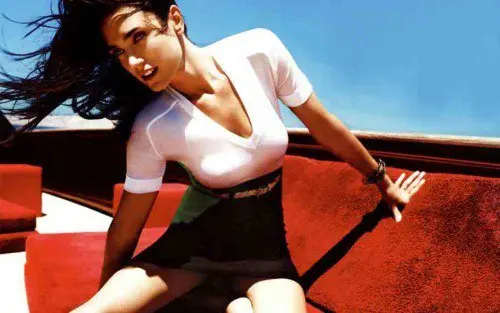 Feliz cumple Jennifer Connelly!