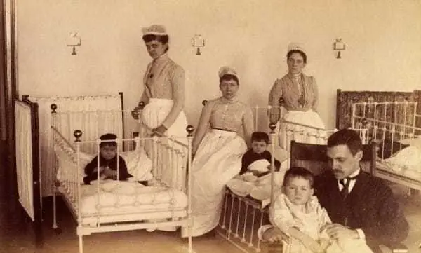 9 Reglas esenciales de Enfermeras de 1887 son Fascinantes