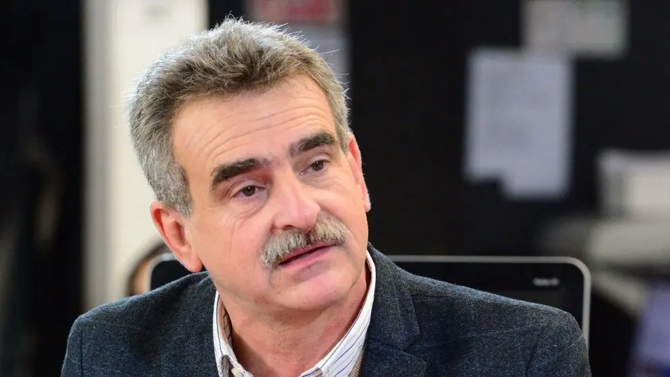 Diputados denuncian que no los dejan entrar al Congreso