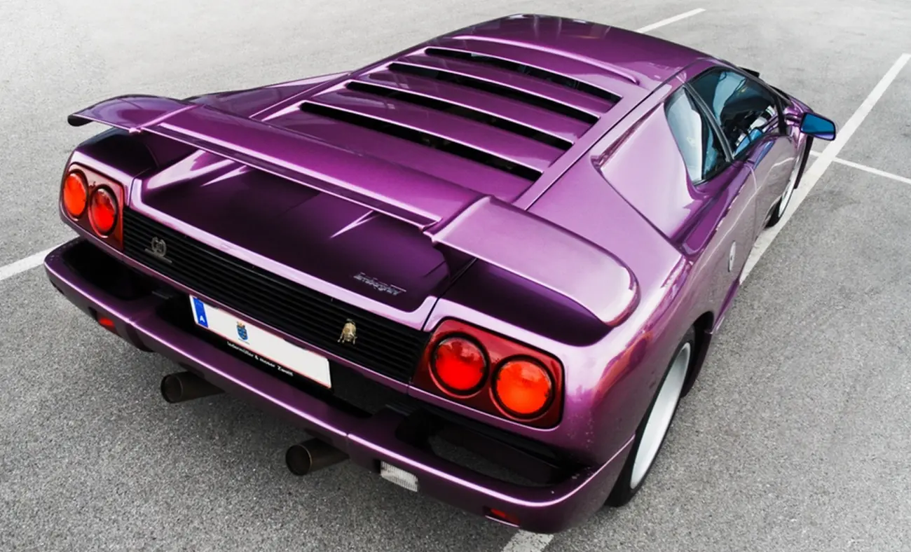 Subastan Lamborghini de Jamiroquai