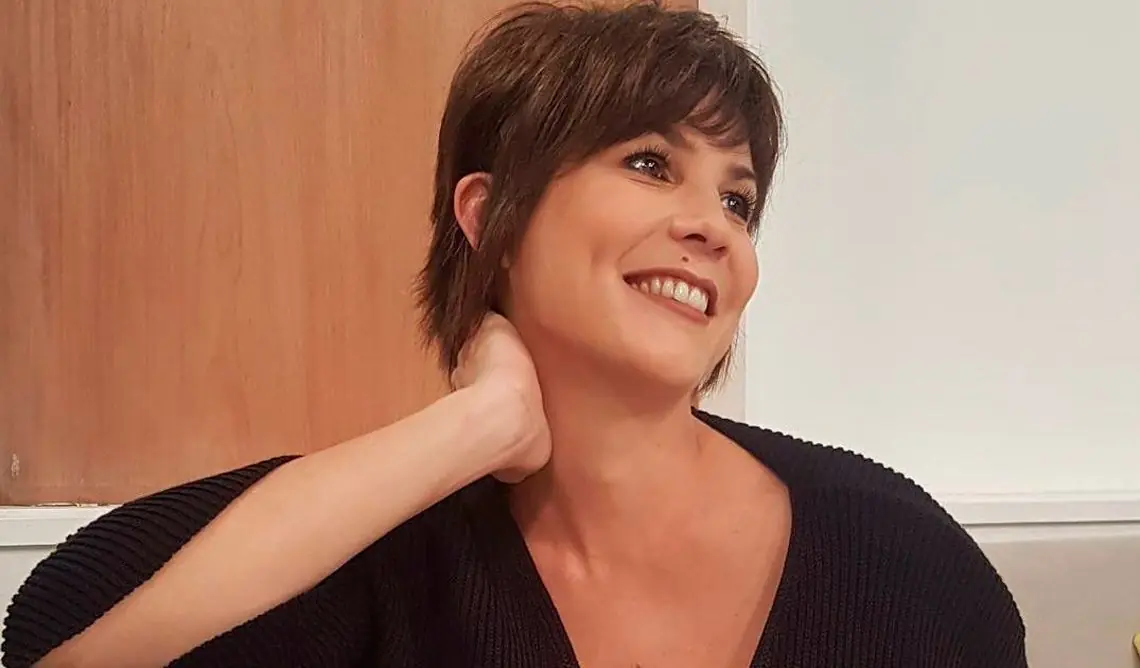 Fotos de Ursula Vargues con pelo corto