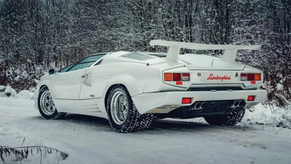 countach