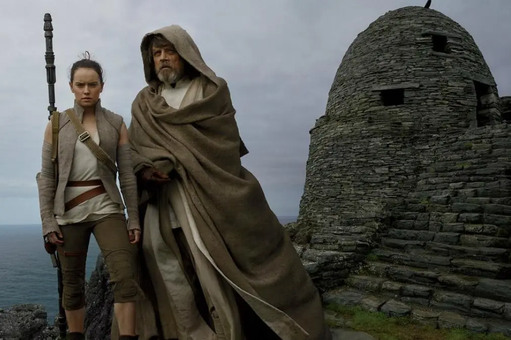 Con spoilers Star Wars es malisima 4/10 y estoy regalando