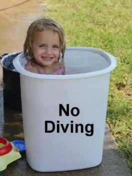Personas q demostraron ser genios al armar su propia piscina
