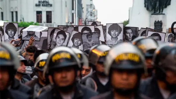 Contra Fujimori: Fracasó protesta. Apoyo fue mínimo