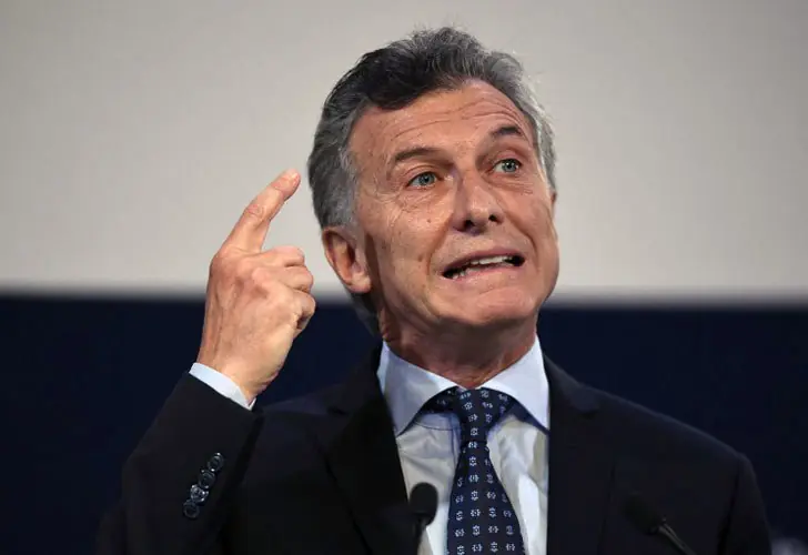 La imagen de Macri se ajustó y perdió 8 puntos