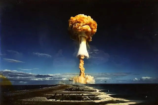 Diferencia entre bomba atómica, hidrógeno y neutrones