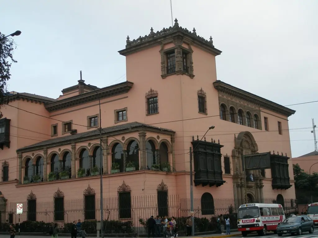 Consulados