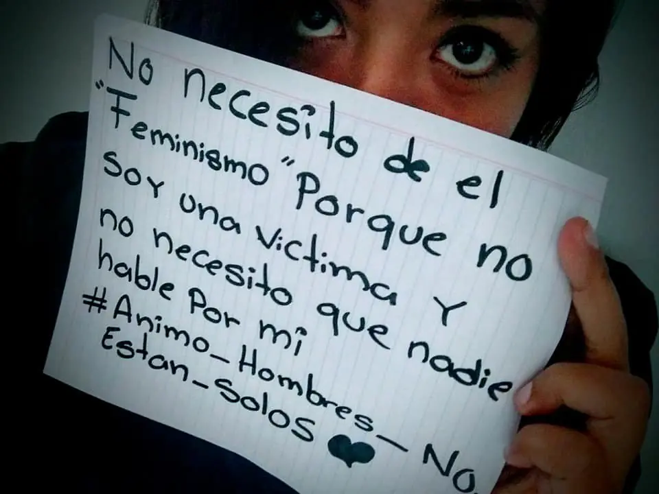 Estas chicas son cualquiera