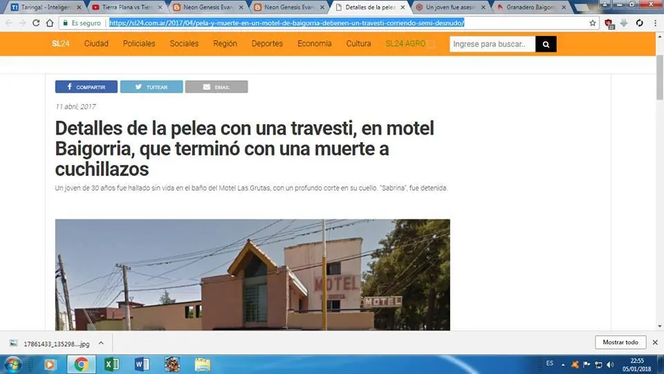 Travesti mata tipo y sale corriendo desnudo