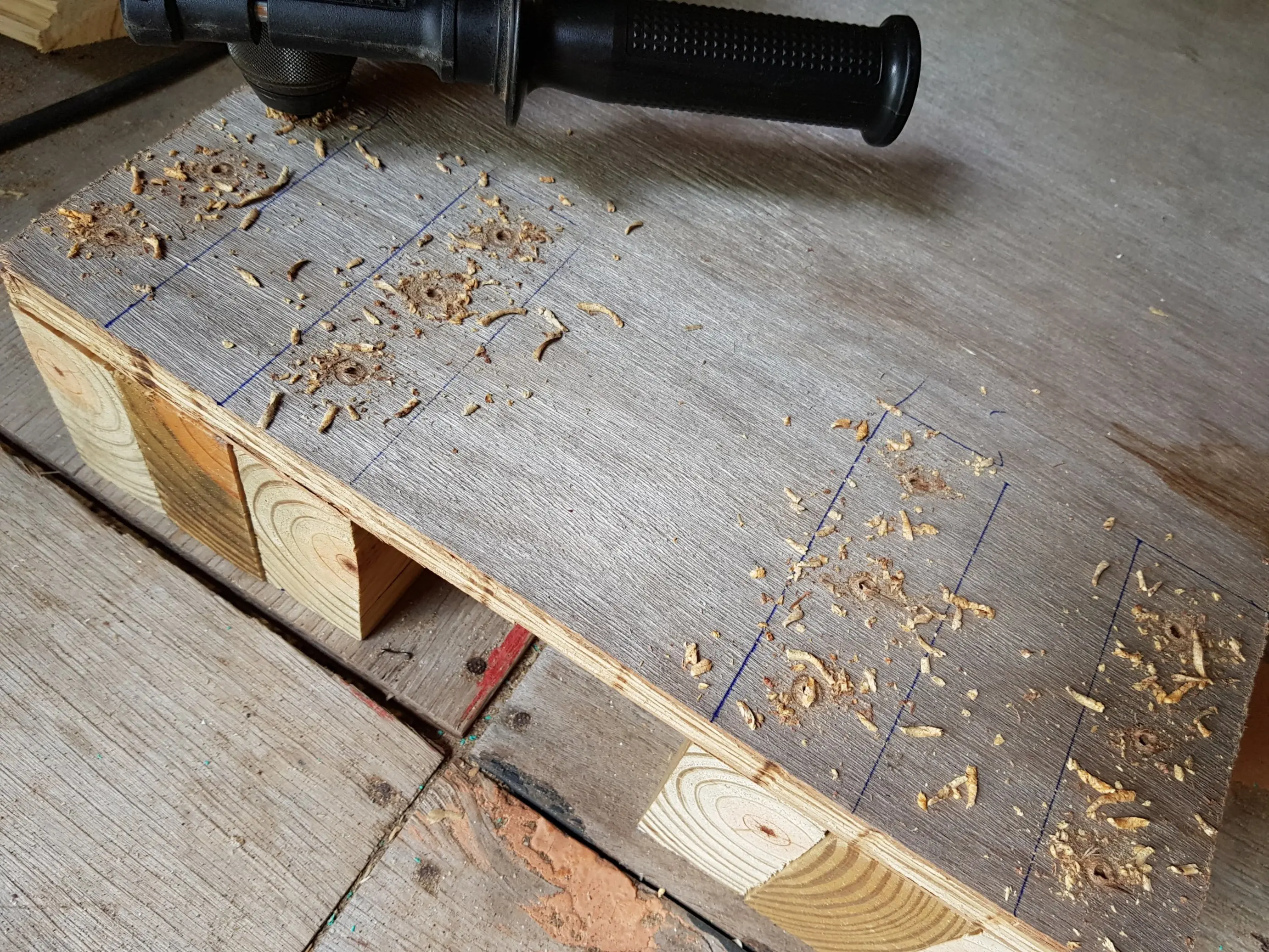 Como hacer aspiradora industrial con tarro pintura y vieja