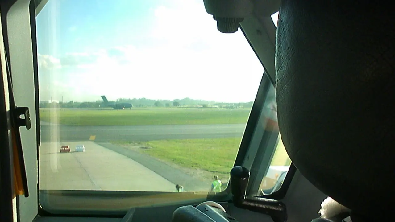 avion comercial