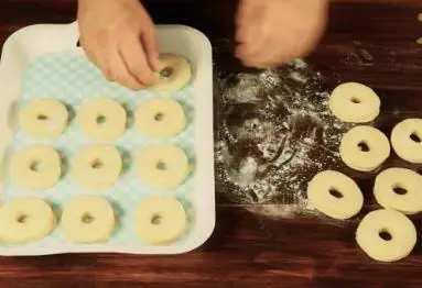 Paso a paso .! Como hacer Ricas Donas en Casa