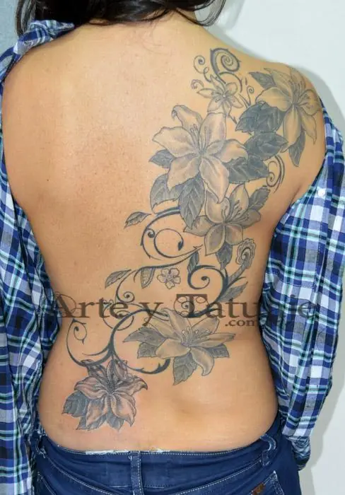 Tatuajes de flores en arte y tatuaje