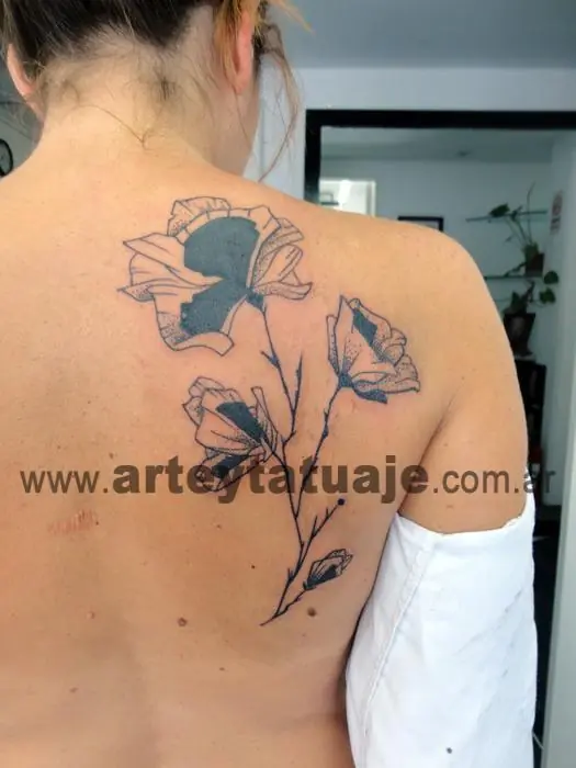 Tatuajes de flores en arte y tatuaje