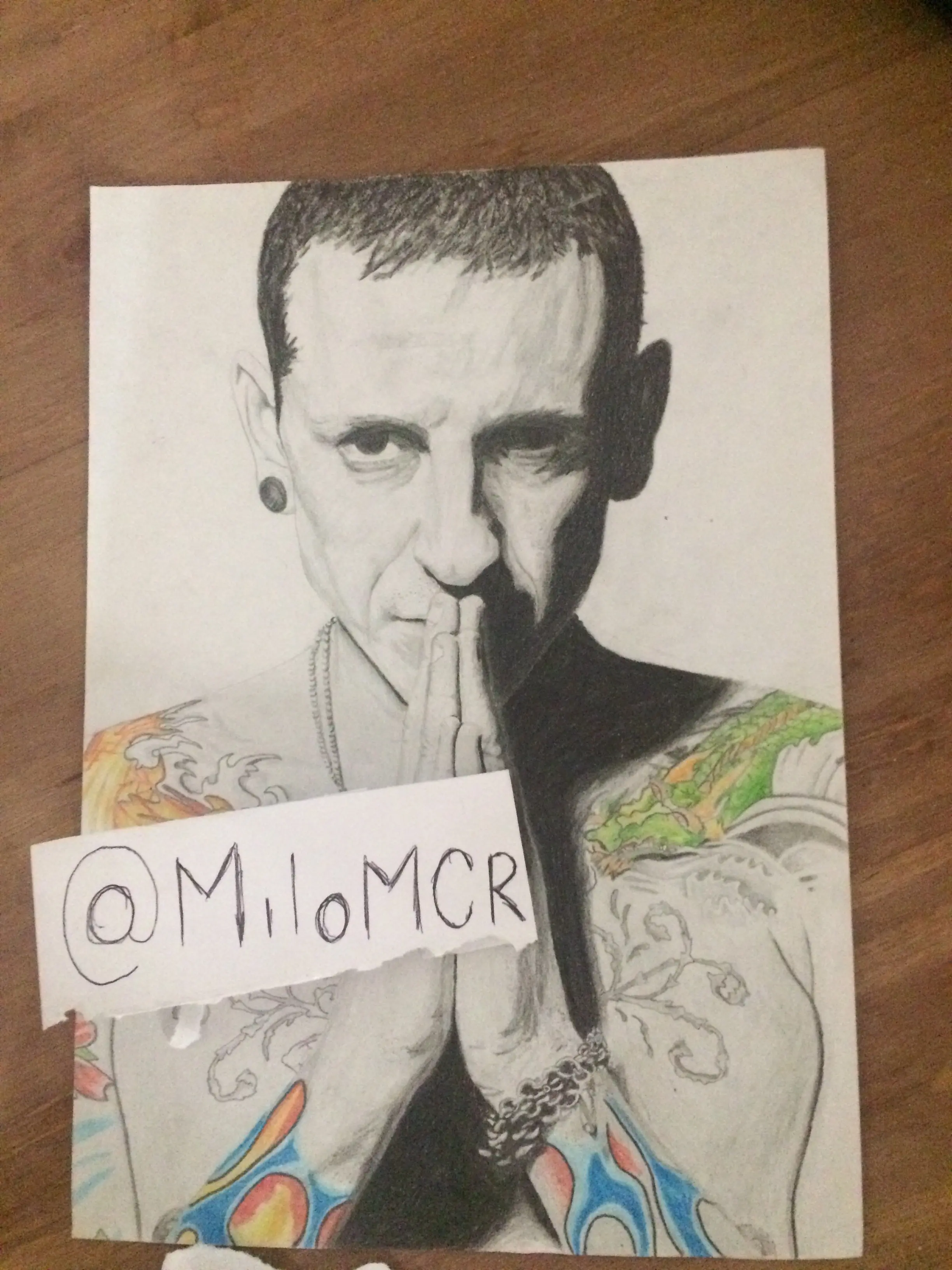 Dibujé a Chester Bennington y te lo muestro!