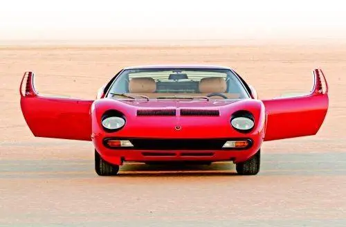 +5 si te gusta el Lamborghini Miura #216