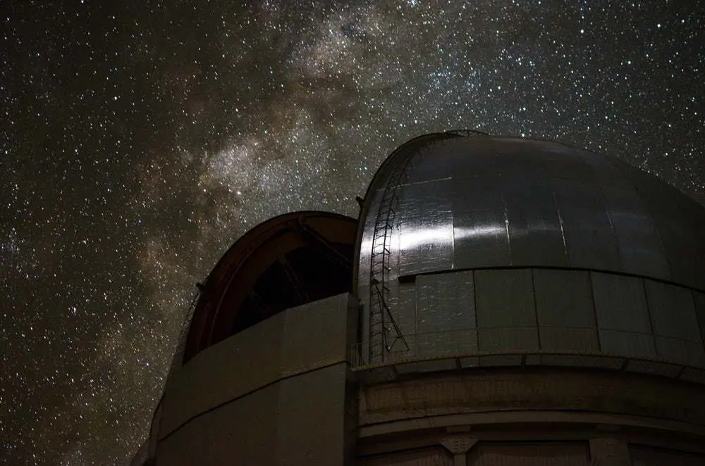 Dark Energy Survey observa restos de 11 galaxias. . .