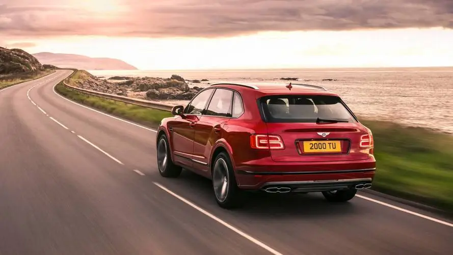 Bentley Bentayga V8 2018 todavía la SUV más lujosa del mundo