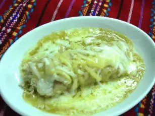 Por que se llaman enchiladas suizas?