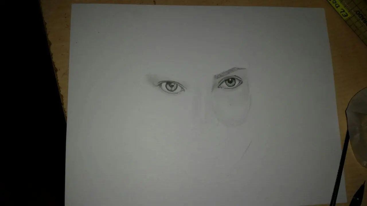 Dibujo a lapiz solo Hobby Scarlett