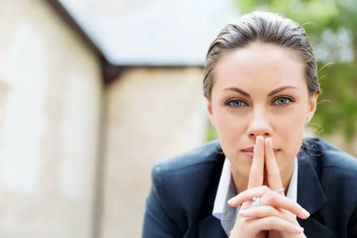 Razones x las cuales una mujer no tiene pareja y es infeliz