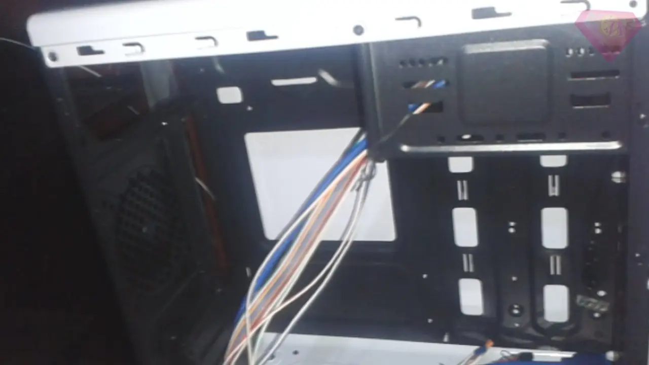 Mi primera vez haciendo un review. Gabinete Tadinga M800B