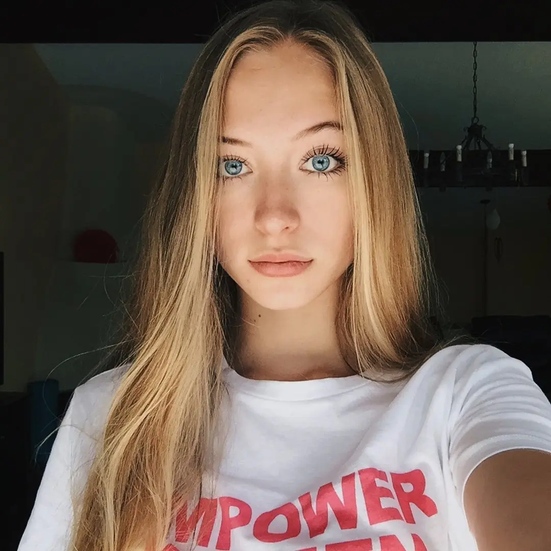 La rubia mas linda que vas a ver hoy! [megapost]