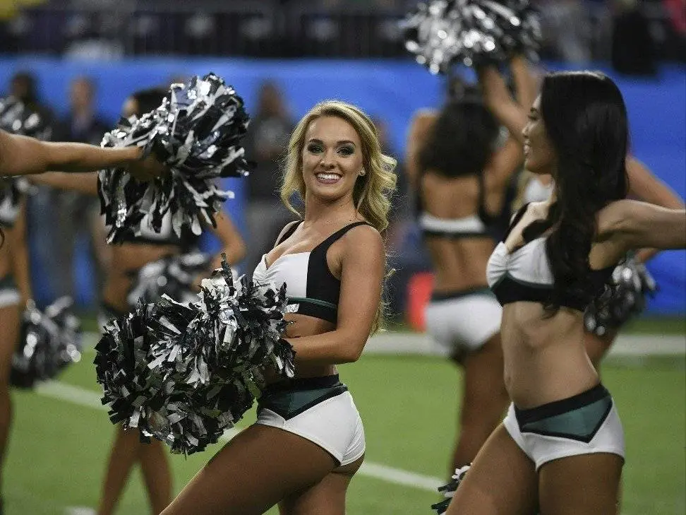 Porristas que causaron furor en el super bowl