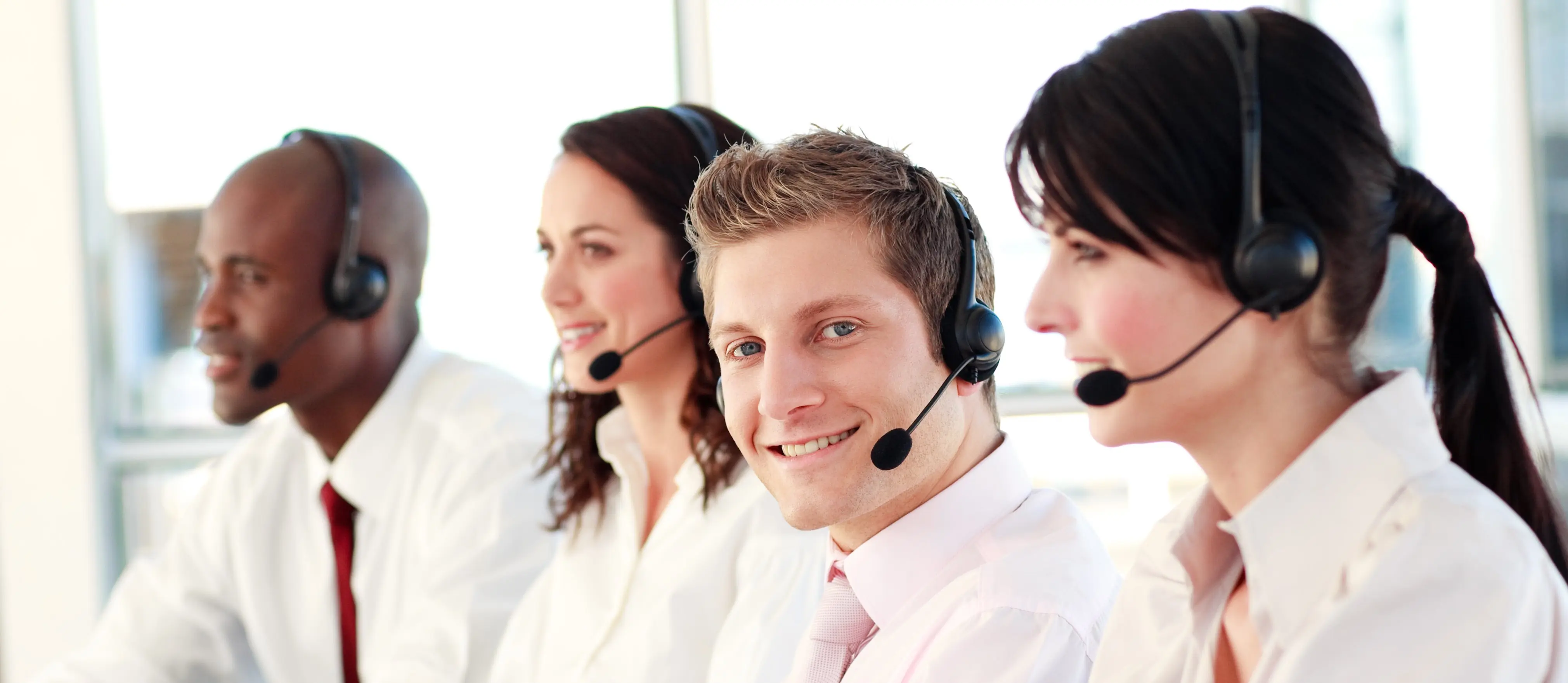 Trabajar en un Call Center: Mi experiencia en dos líneas