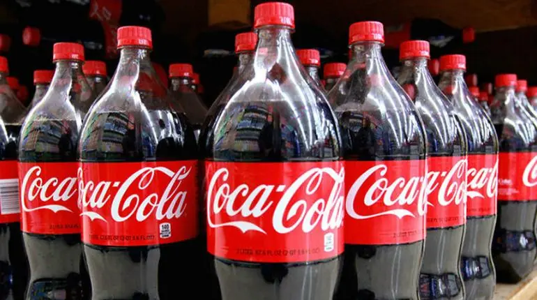 ¿Qué sucede con nuestro cuerpo después de beber Coca Cola? ¿Qué sucede con nuestro cuerpo después de beber Coca Cola?